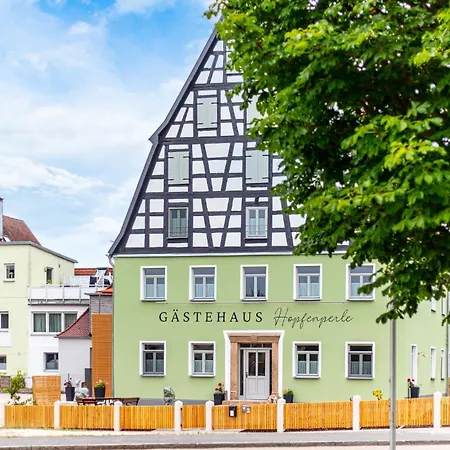 Mit Balkon 